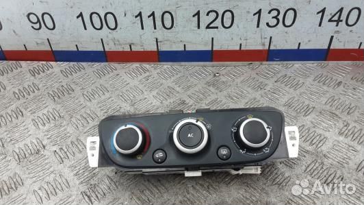 Блок управления печки и климат-контроля renault me