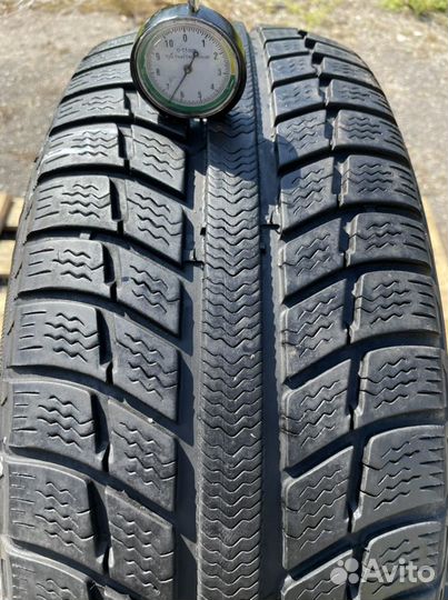 Michelin Primacy Alpin PA3 215/65 R16