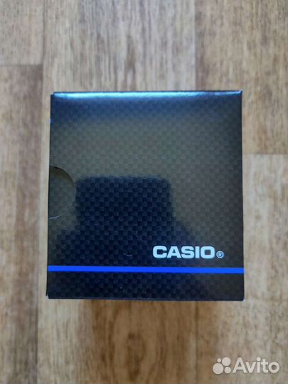 Новые наручные часы Casio