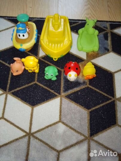 Игрушки для самых маленьких пакетом