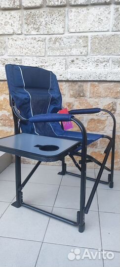 Кресло стальное с откидным столиком