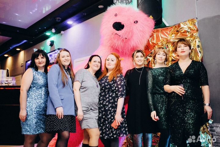 Поздравление от мишки. Сюрприз