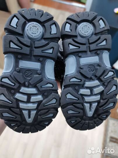 Детские зимние ботинки