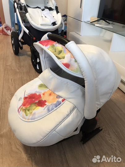 Коляска 3 в 1