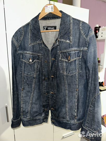 Джинсовая куртка Versace