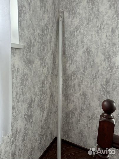 Экран для проектора рулонный