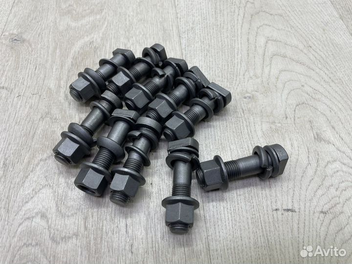 Шпильки Мерседес Спринтер 906 Спарка