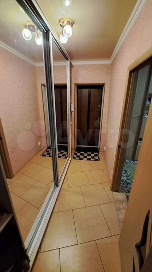 2-к. квартира, 72,8 м², 10/18 эт.