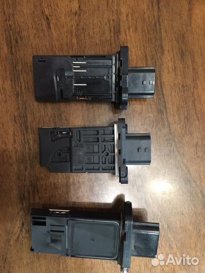 Датчик массового расхода воздуха Nissan