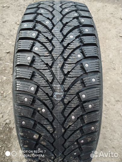 Pirelli Formula Ice 215/70 R16 100T