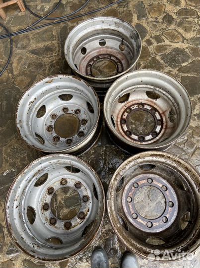 Японский колёсный диск 22.5 на 8. 25
