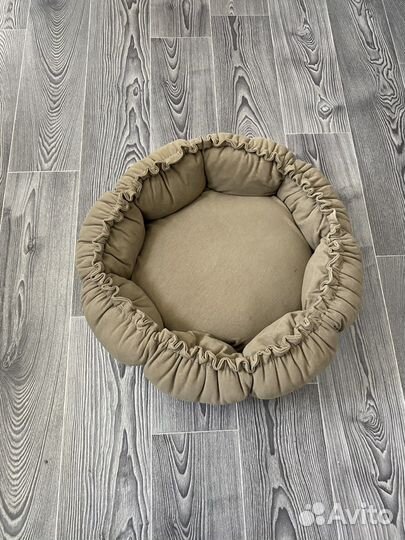 Лежанка для кошки (маленьких пород собак)