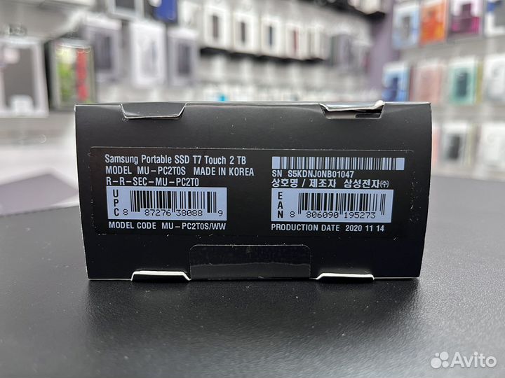 Портативный SSD Samsung T7 Touch USB 3.2 2TB новый