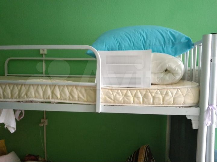 Комната 24 м² в > 9-к., 1/17 эт.