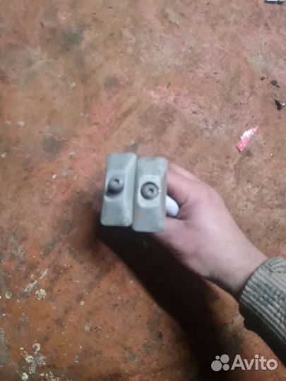 Suzuki РФ натяжитель цепи