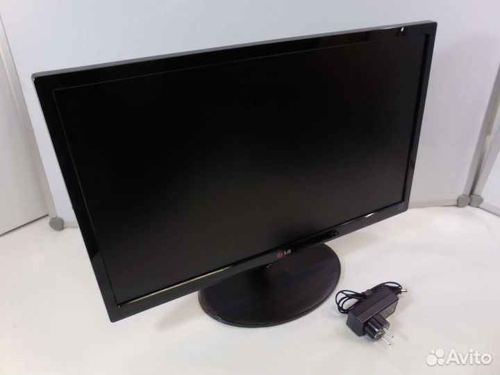 Монитор LG 22 дюйма IPS матрица hdmi DVI vga