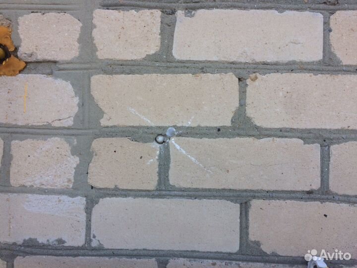 Утепление пенаизолом домов, коттеджей, любых строе