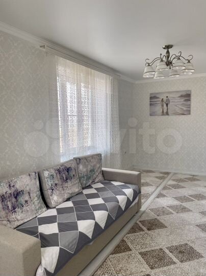 2-к. квартира, 60 м², 3/5 эт.