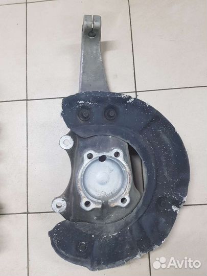 Передний кулак Бмв ф10