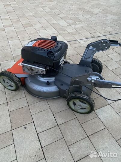 Газонокосилка самоходная