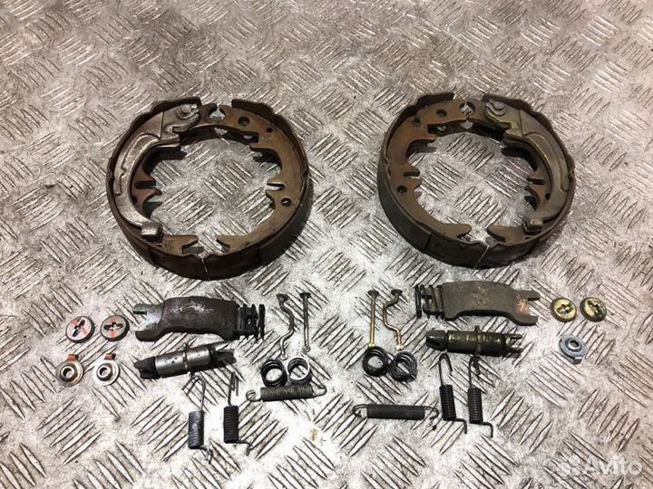 Ремкомплект стояночного тормоза Toyota Mark 2