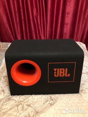 Сабвуфер jbl CB 300e