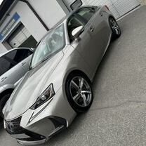 Lexus IS 3.5 AT, 2017, 114 000 км, с пробегом, цена 1 750 000 руб.