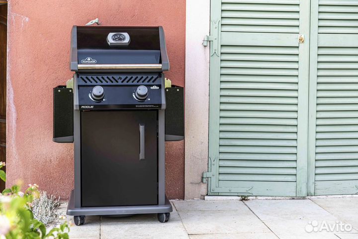 Газовый гриль Napoleon Rogue-365 (Канада)