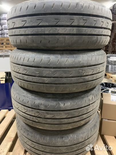 Bridgestone Ecopia EP200 215/60 R16