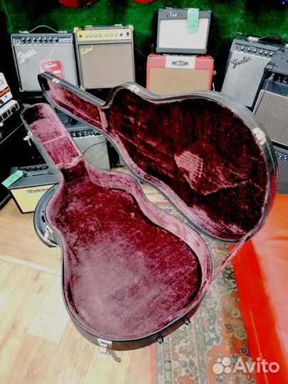 Кейс для гитары