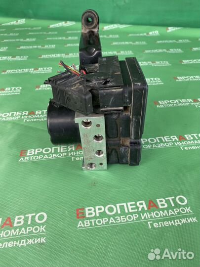 Блок ABS абс Ford Focus II 2010г Ford C-Max