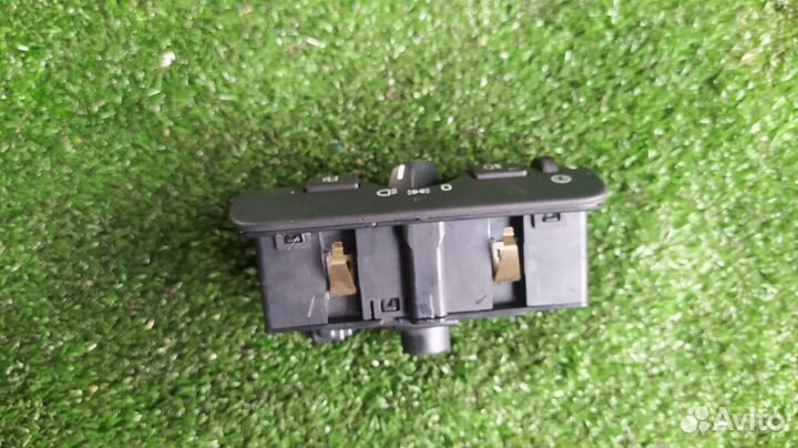 Переключатель света фар Volvo V70 B5254T10 2010