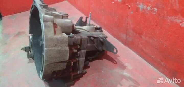 Приора коробка МКПП 2 болта подшипники под замену