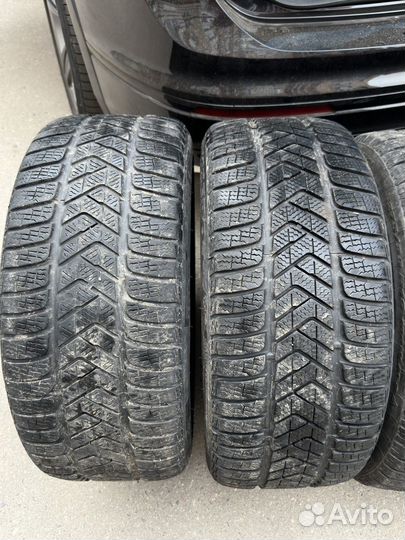 Pirelli Winter Sottozero 3 275/40 R19 98H