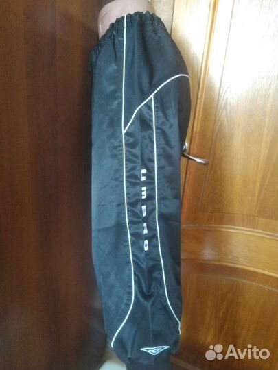 Форма для спорта, фитнеса