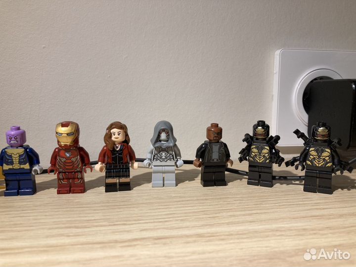 Lego minifigures Marvel