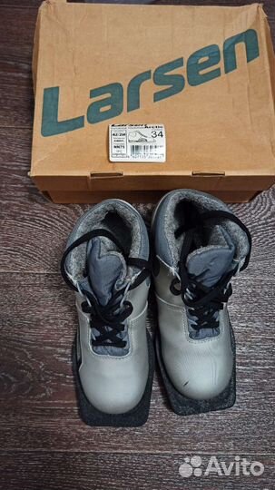 Лыжные ботинки