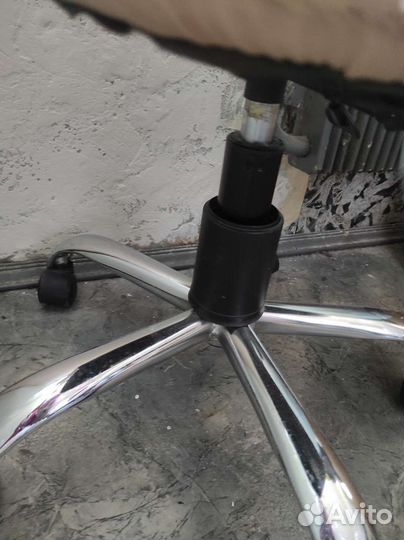 Компьютерные стулья 2шт