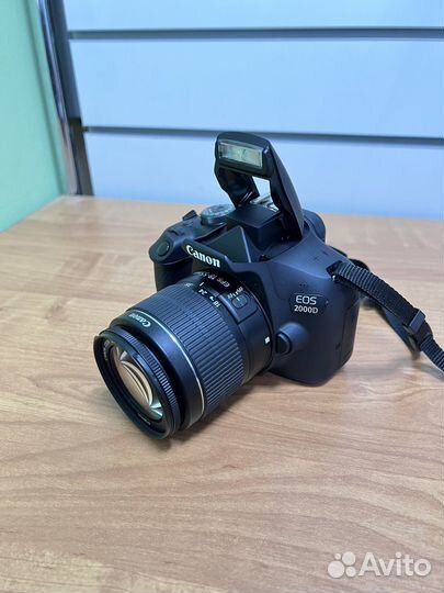 Canon EOS 2000d