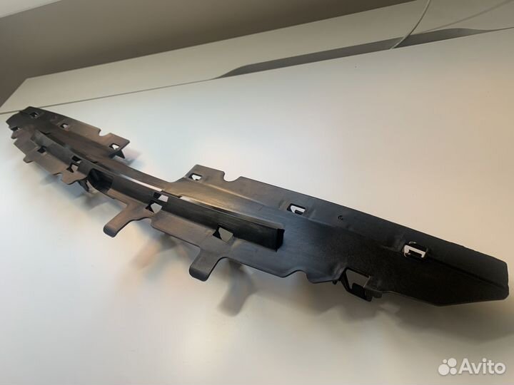 Воздуховод радиатора верхний Порше Кайен E3