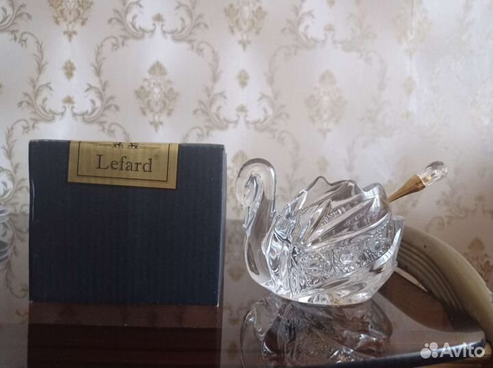 Икорница,Лебедь,. Бренд, Лефард