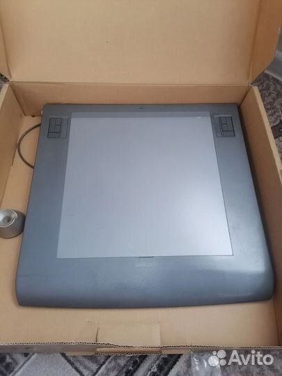 Графический планшет intuos3
