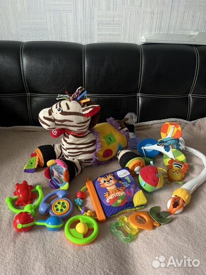 Игрушки погремушки пакетом