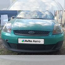 Ford Fiesta 1.4 AMT, 2007, битый, 166 000 км, с пробегом, цена 250 000 руб.