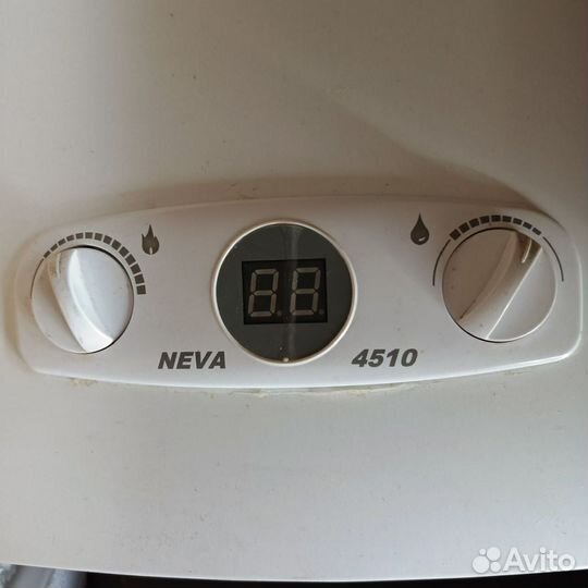 Газовая колонка Нева Neva 4510