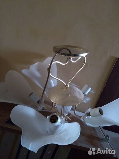 Люстра 5-и рожковая потолочная бу