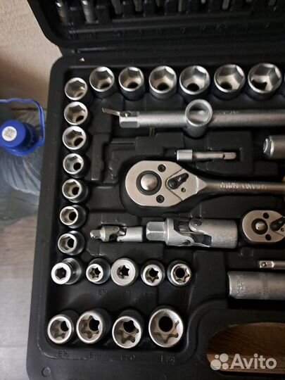 Набор головок торцевых 108 предметов инструментов