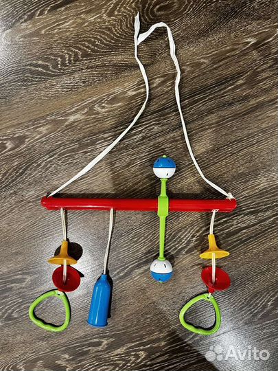 Игрушка Ловкий малыш погремушка