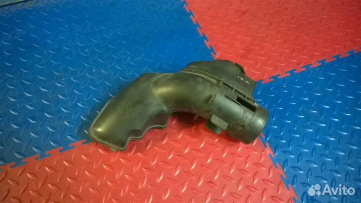 Воздуховод BMW 5-серия E60/E61