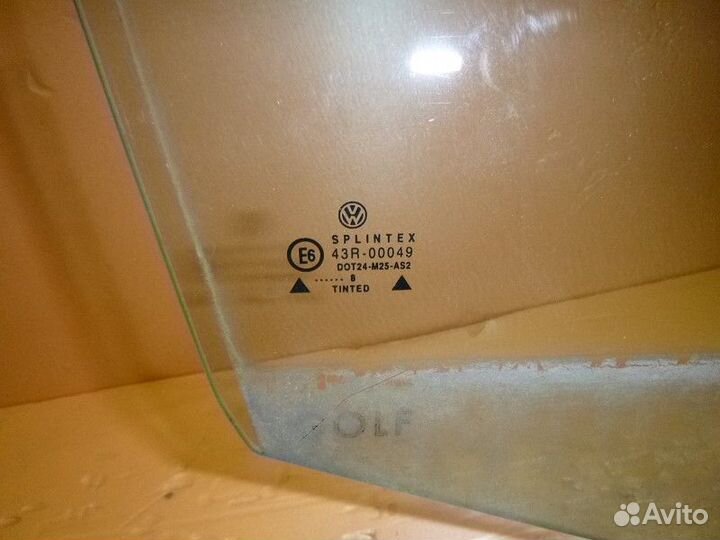 Стекло двери задней правой Volkswagen golf IV/bora